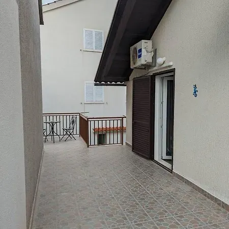 Apartment Seeview 1 Bedroom 50 M From *