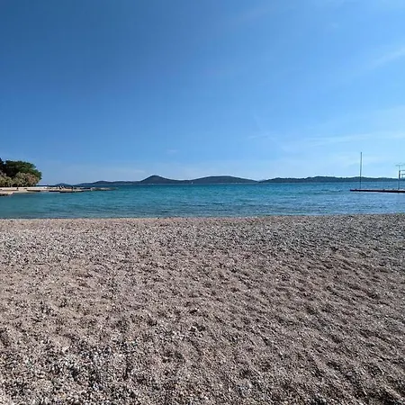 Seeview 1 Bedroom 50 M From Апартаменты *