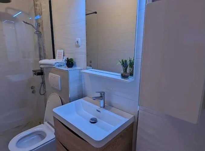 Seeview 1 Bedroom 50 M From Srima