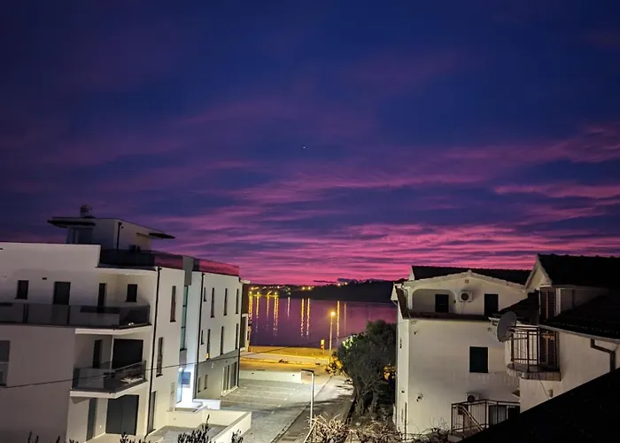 Apartment Seeview 1 Bedroom 50 M From